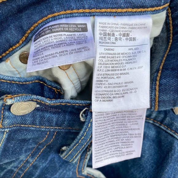 Levi's 501 Distressed Jeans Size 26x30 - Picture 5 of 9